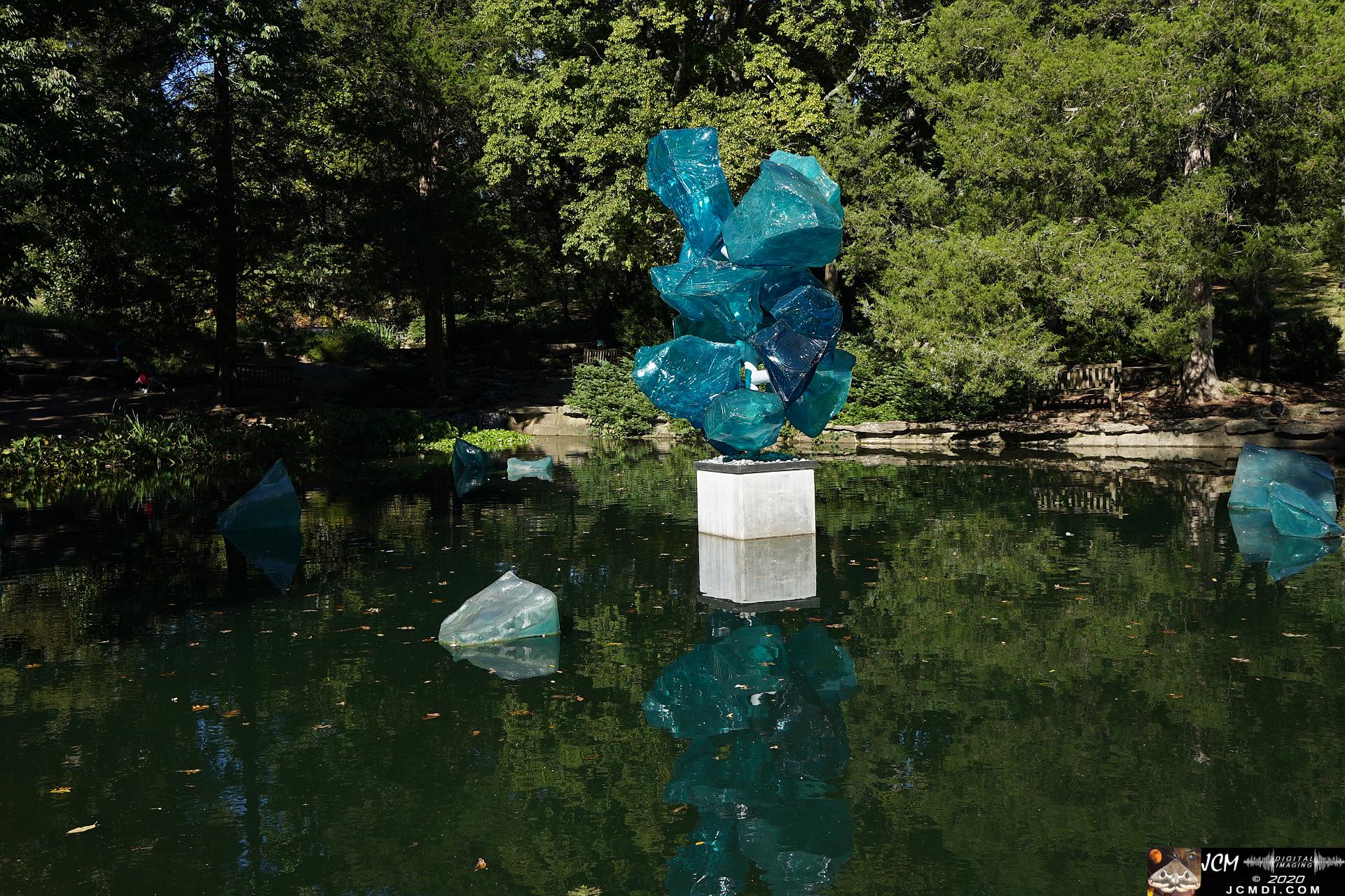 20200930 CheekWood Chihuly - Blue ice blocks in pond